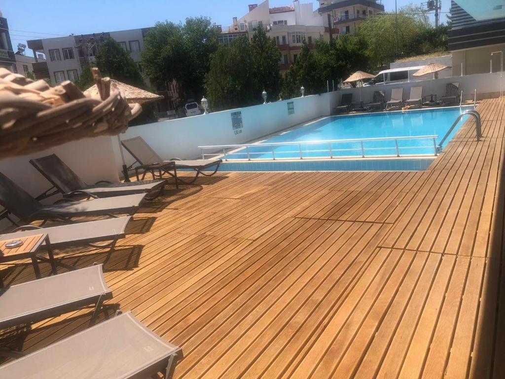 Efsanem Hotel Ayvalı Εξωτερικό φωτογραφία